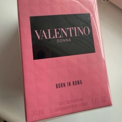 Valentino Donna!