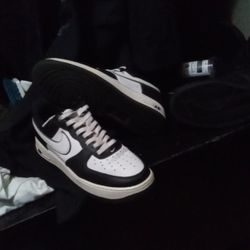  Air Force One 🐼  Panda Black And White 