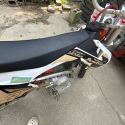 2020 egl 125