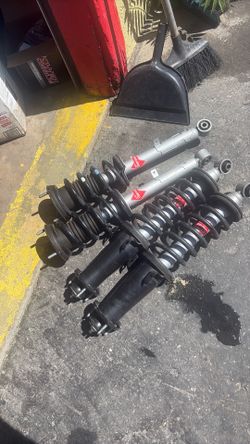 2006 to 2013 Lexus is250 is350 kyb sport shocks complete assembly used 2 months