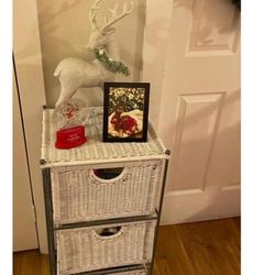 White Wicker 3-Drawer Storage Organizer