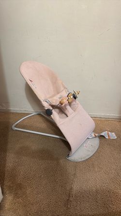 Baby bjorn bouncer
