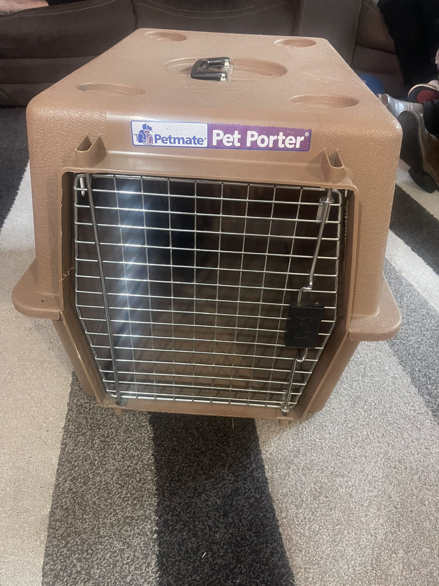 Pet Porter Size 27 L X 20 W X19”H