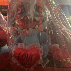 Valentines Arrangements 