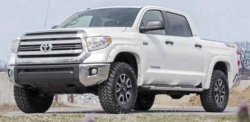 2.5-3 Inch Leveling Kit Toyota Tundra 4WD (2007-2021)