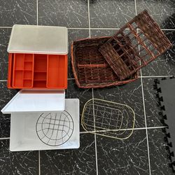 Various Basket/ Buckets