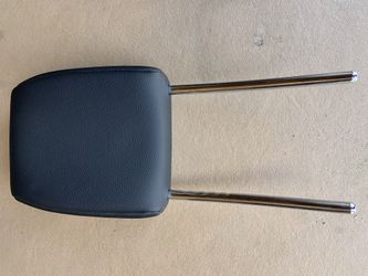 Head rest 2020 sprinter van 2500