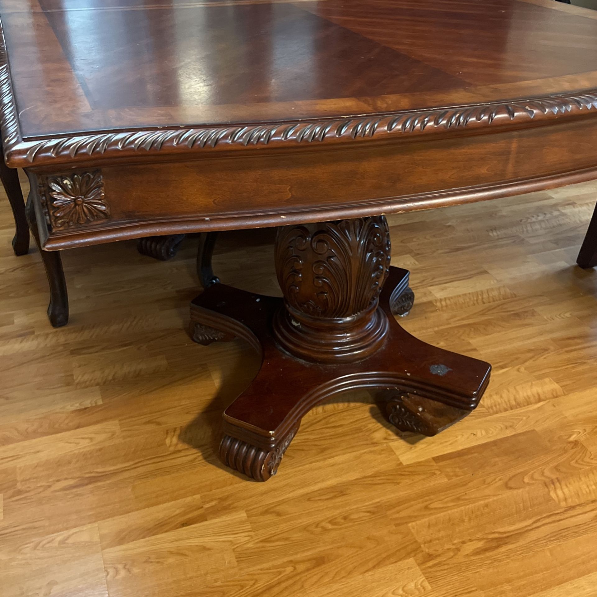 Dining Room Tables