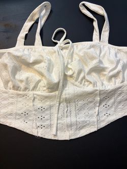White crop top