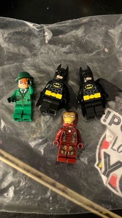 Lego figurines