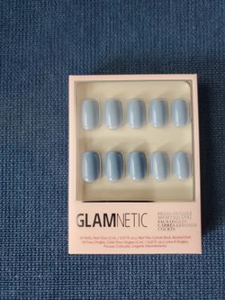 Glamnetic Nails
