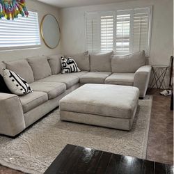 Sectional Couch 