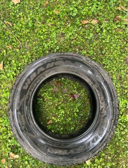 255/65/17 Tire