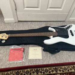 Fender American Performer Jazz Bass MINT - Rosewood Fingerboard - Arctic White SELL/TRADE