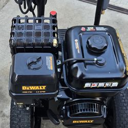 4400 Dewalt Power Washer  