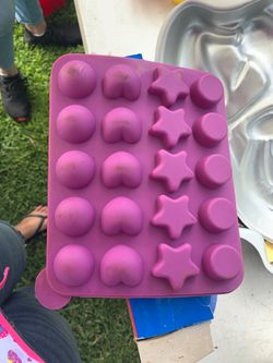 Cake pop mold