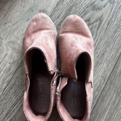 Cat & Jack Suede Pink Boots. Size 1