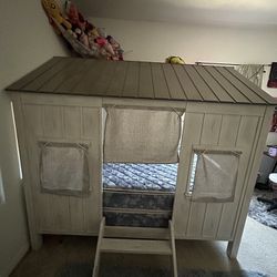 House bed, Without Mattress.