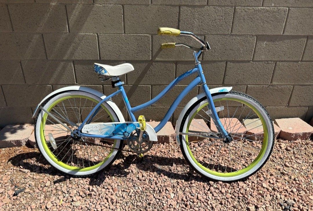 24” Huffy Beach Cruiser Bike
