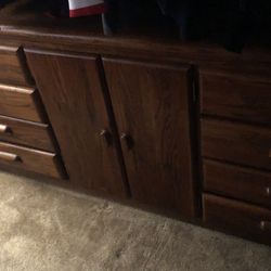 Dresser And Two Night Stands