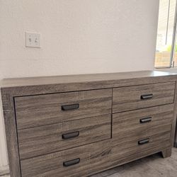 Brown/Tan Wood Dresser 