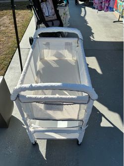 ARMS REACH CO SLEEPER