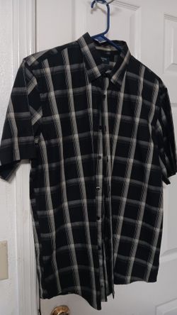New Men's shirt..size M