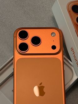 iPhone 17 PRO AT&T and Cricket Like New 100% Battery Health paid off clean