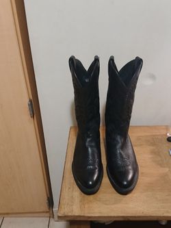 Ariat women's boots black 8 1/2