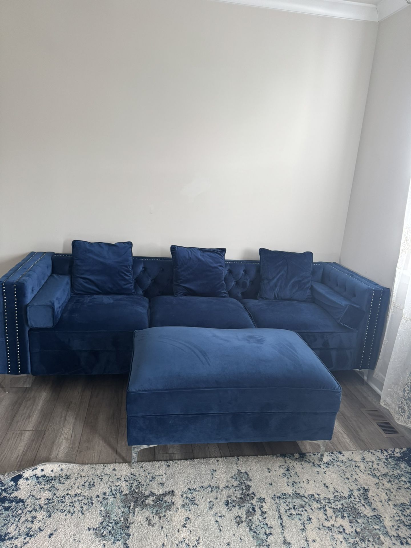 Sectional Sofa