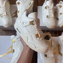 Jordan 4 Retro ‘Metallic Gold’ 