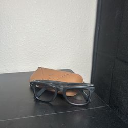 Ray-Ban Meta Gen 2 Wayfarer with attachable tinted lenses