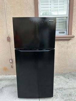 3 MONTHS WARRANTY 30x30x66 FRIGIDAIRE FRIDGE BLACK 18cuft