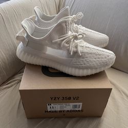 Adidas Yeezy Boost 350 V2 Bone New Size 11.5
