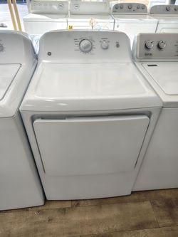 GE electric dryer 220v súper capacity In Excellent Working Condition