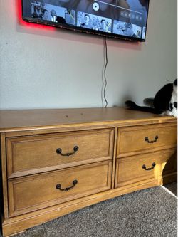 DRESSER 4 NEED GONE ASAP!