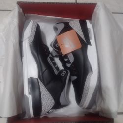 Jordan 3, Size 13