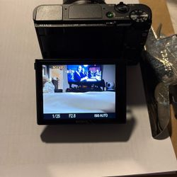 Sony Zeiss- Vario -sonnar T