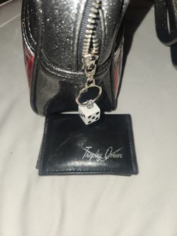 Trophy Queen purse for Sale in Santa Maria, CA - OfferUp