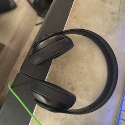 Beats Studio 3s