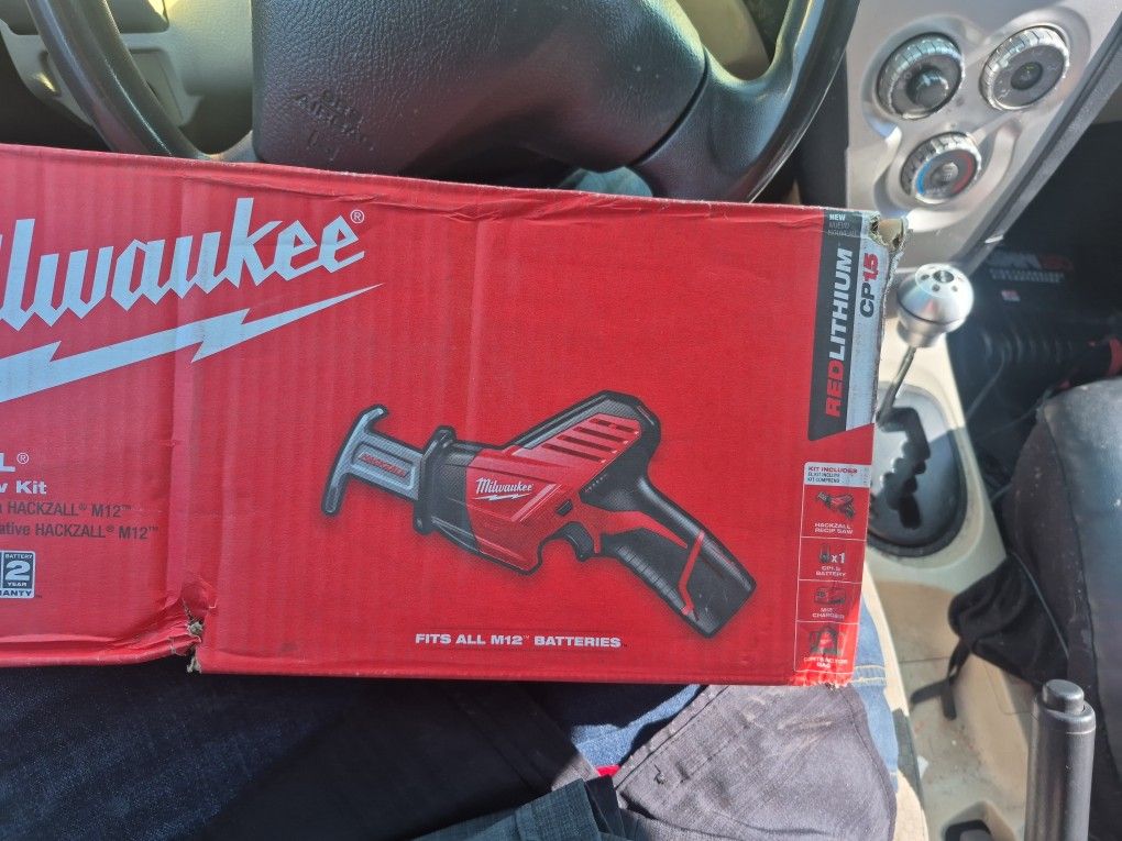 Milwaukee M12 Hackzall Kit