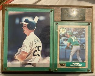 Mark McGwire Oakland A’s Topps American League Rookie Of The Year 1987 Card plaque