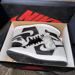 Jordan 1 High OG Retro Shadow 2.0