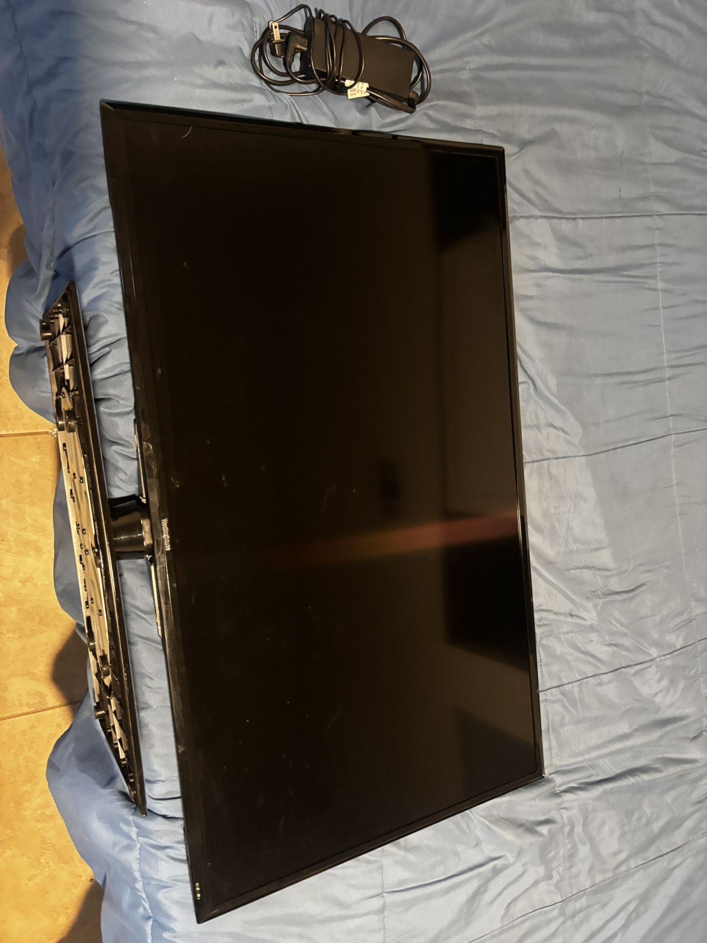 Westinghouse tv 40in obo