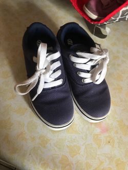 Boys heelys