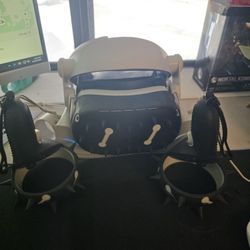 Meta Quest 2 With Accessories 