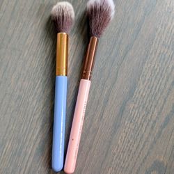 LUXIE 522 Tapered Highlighter Brush & 640 Pro Precision Tapered  Brush Set