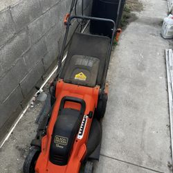 Cabled Lawn Mower