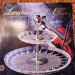 Longchamp 2 Tier Server