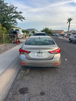 Hyundai Elantra Sedan